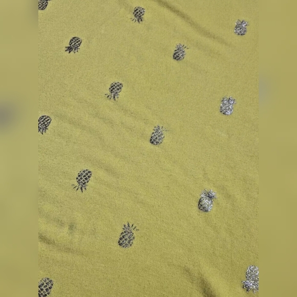 Lane Bryant pineapple print t-shirt - Picture 2 of 8